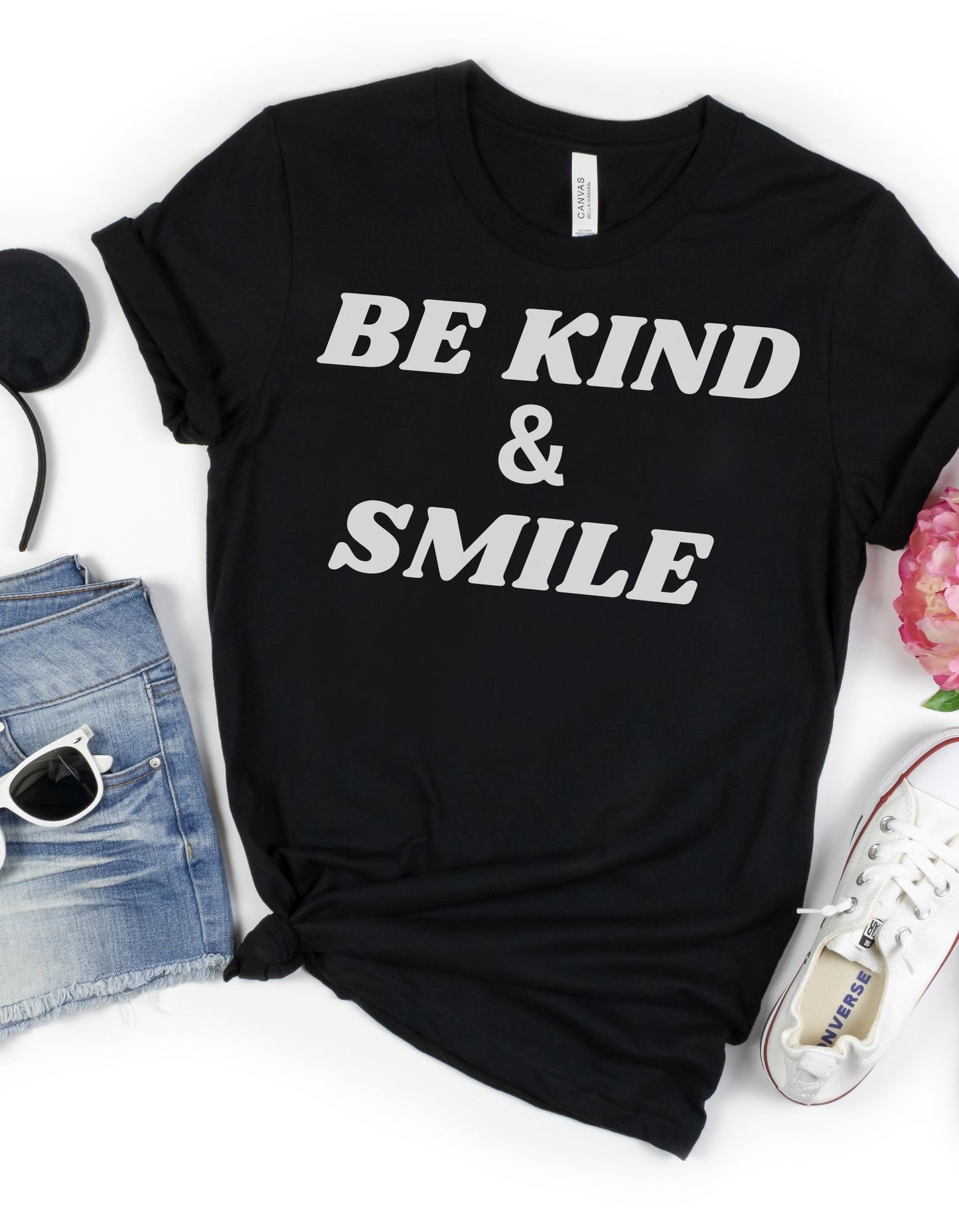 Be Kind & Smile T-Shirt